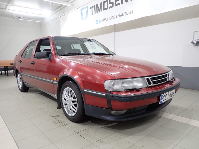 SAAB 9000