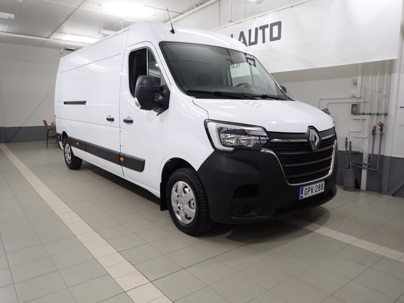 RENAULT Master
