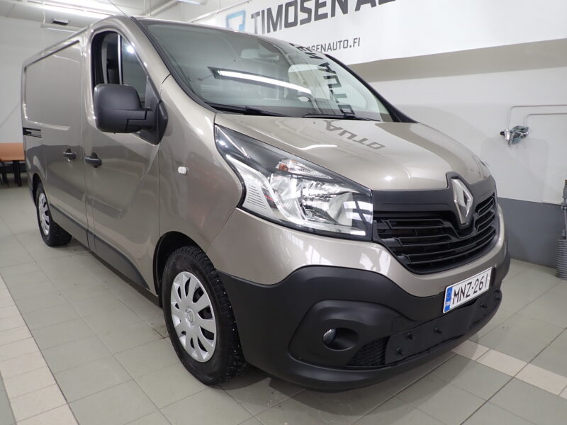 RENAULT Trafic